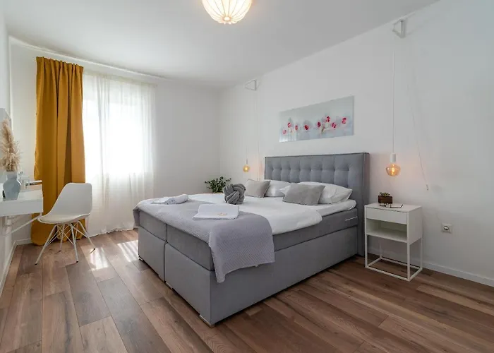Апартаменты Radic-perfect Location For Summer Activities *